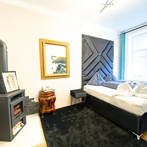 https://belvedere-1040.vienna-besthotels.com